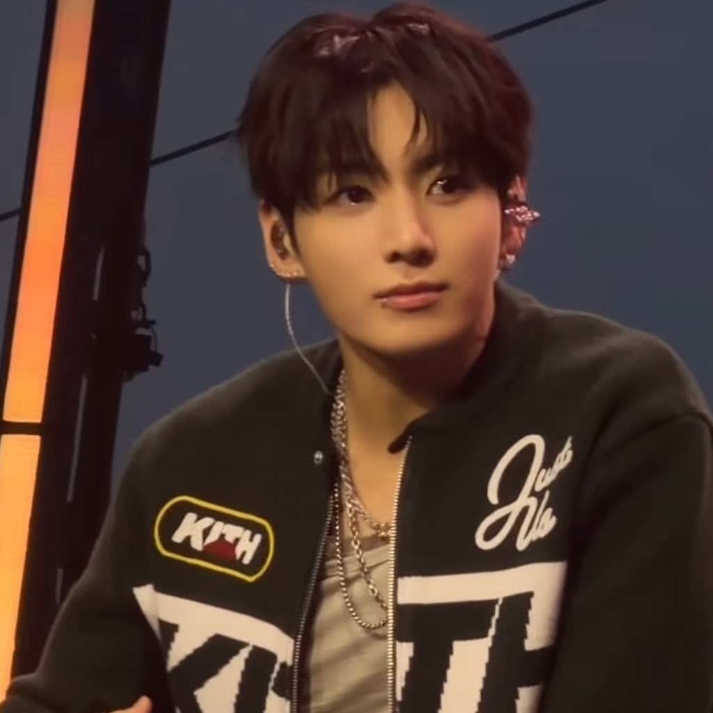 [잡담] 정국 오늘 얼굴 무슨일이야 | 인스티즈