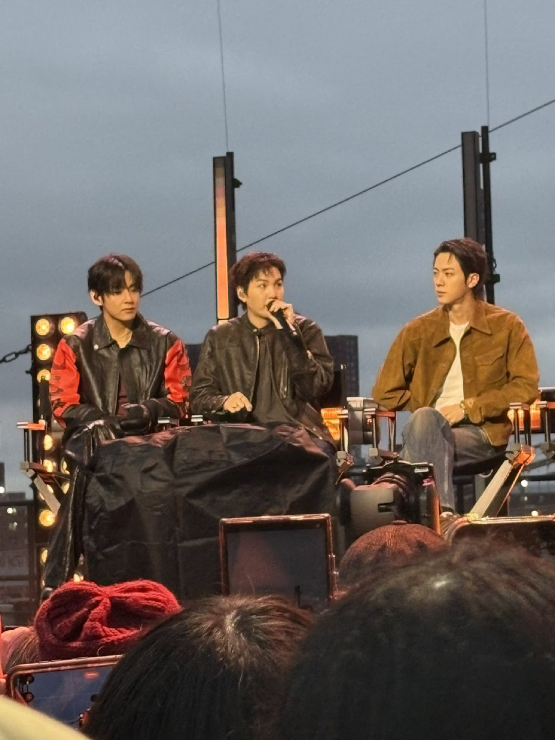 [잡담] 아 진이랑 뷔 개잘생겻다 진짜 | 인스티즈