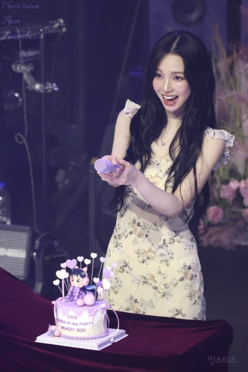 어제자 생일파티한 카리나 얼굴 | 인스티즈