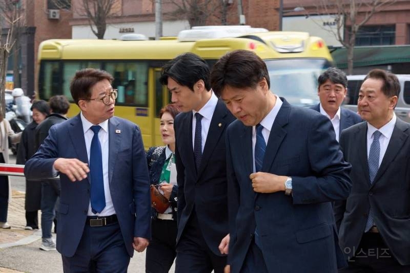 안산에 대통령 최측근이 와야하는 이유 .jpg | 인스티즈