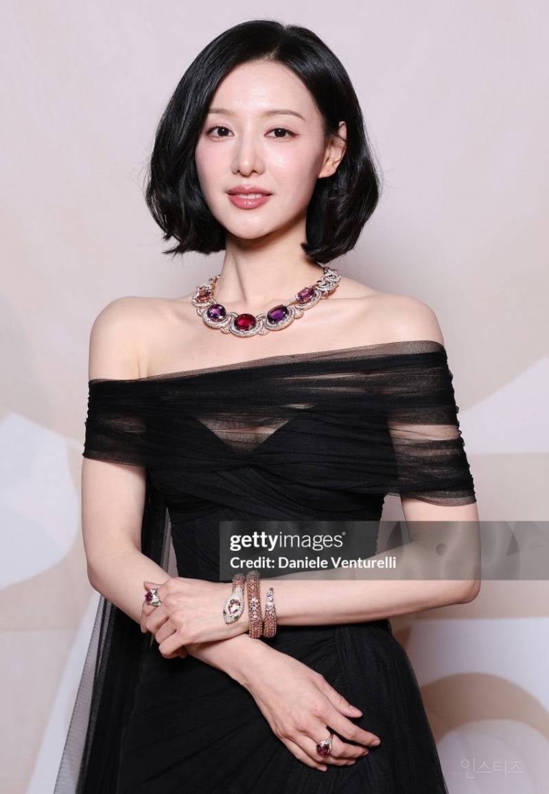 오늘자 불가리 2일차 행사 참석한 배우 김지원 | 인스티즈