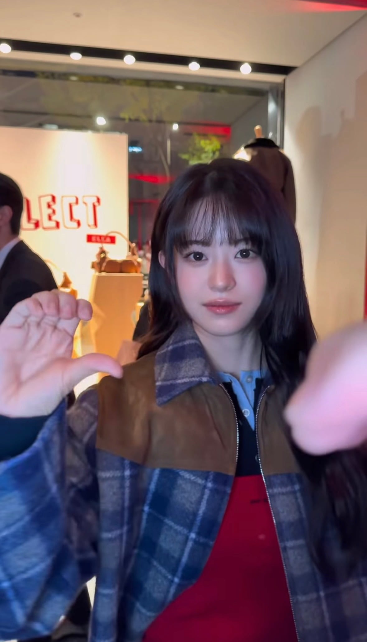 [잡담] bh에서 전소영 엄청 밀어주는듯 | 인스티즈