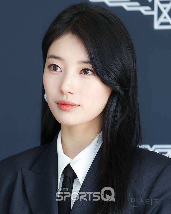 오늘자 론진 행사 수지....jpg | 인스티즈