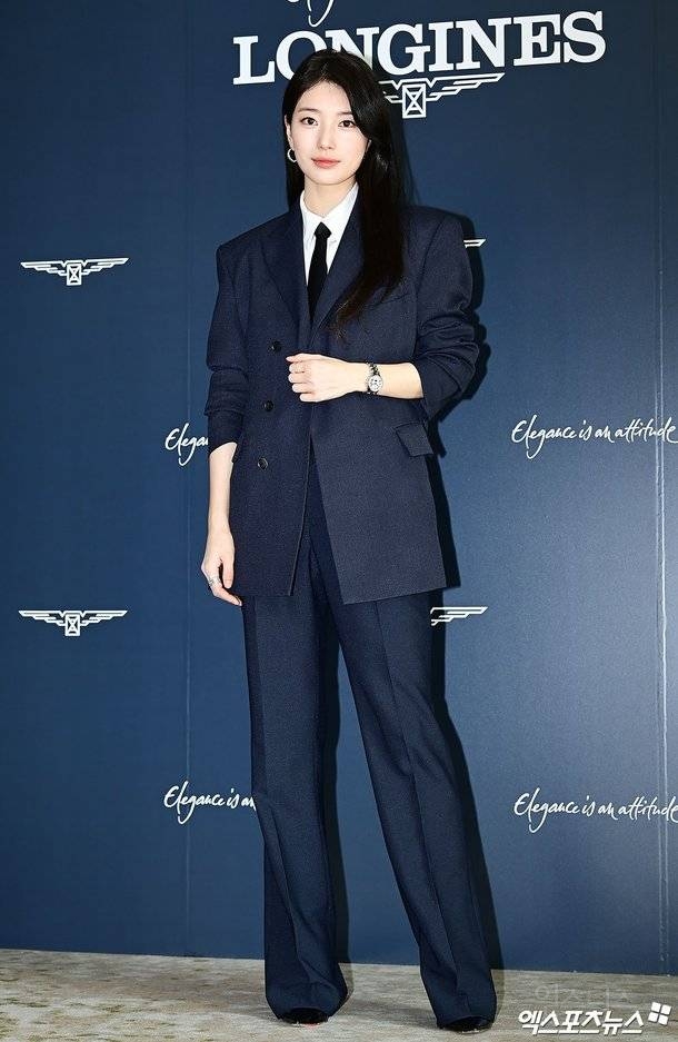 오늘자 론진 행사 수지....jpg | 인스티즈