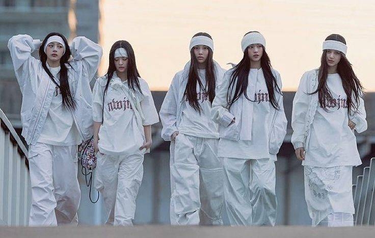 뉴진스 하면 가장 먼저 떠오르는 이미지는? | 인스티즈