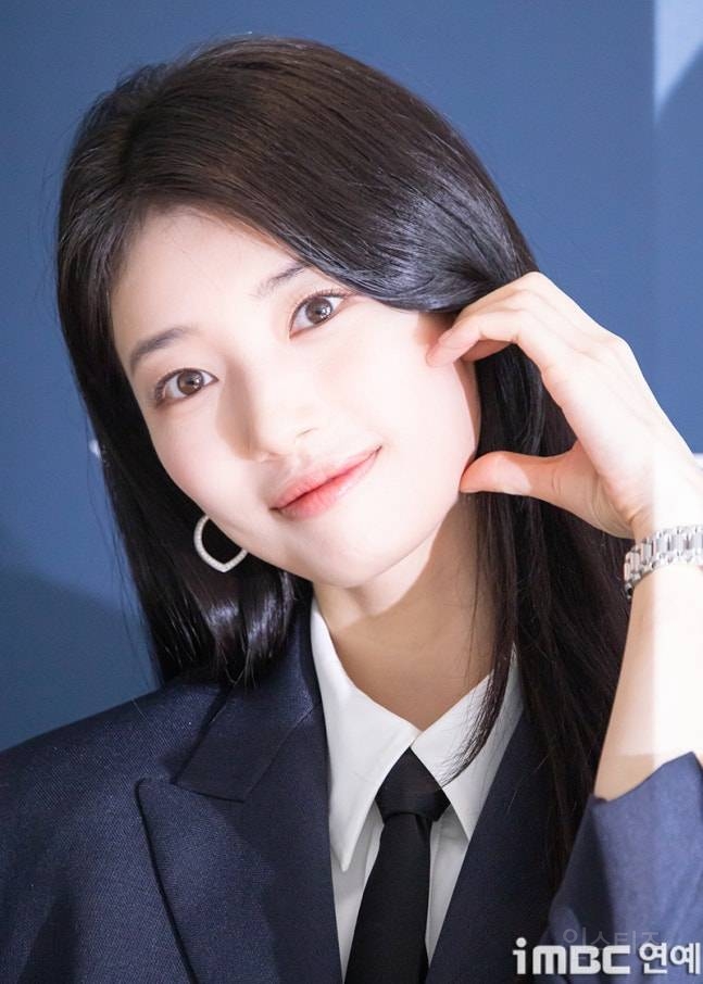 오늘자 론진 행사 참석한 수지 기사사진 | 인스티즈