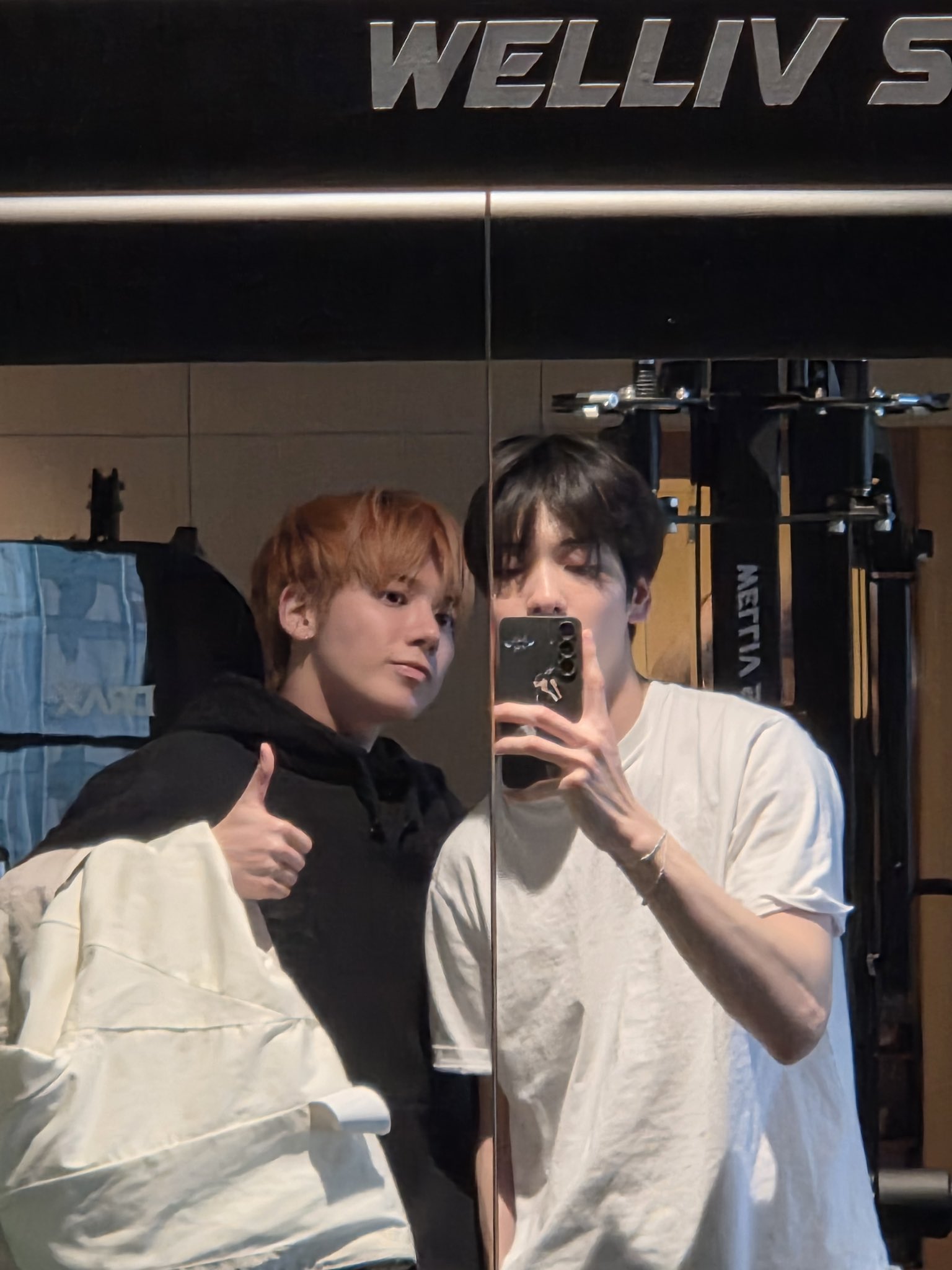 [잡담] 집사 운동 했는지 안 했는지 체크하는 텬냥이 | 인스티즈