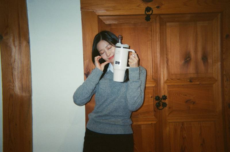 김민주 소속사에서 올려준 느좋 필카 사진 | 인스티즈
