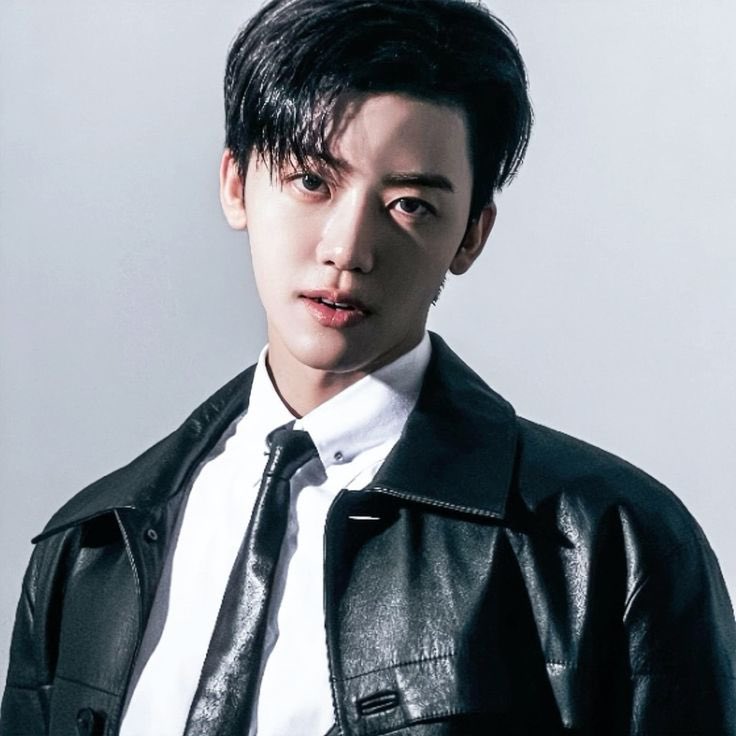 [잡담] 그 남궁민 재민 비슷한 옷 입은 사진 비슷하게 색감보정 해봤는데 | 인스티즈