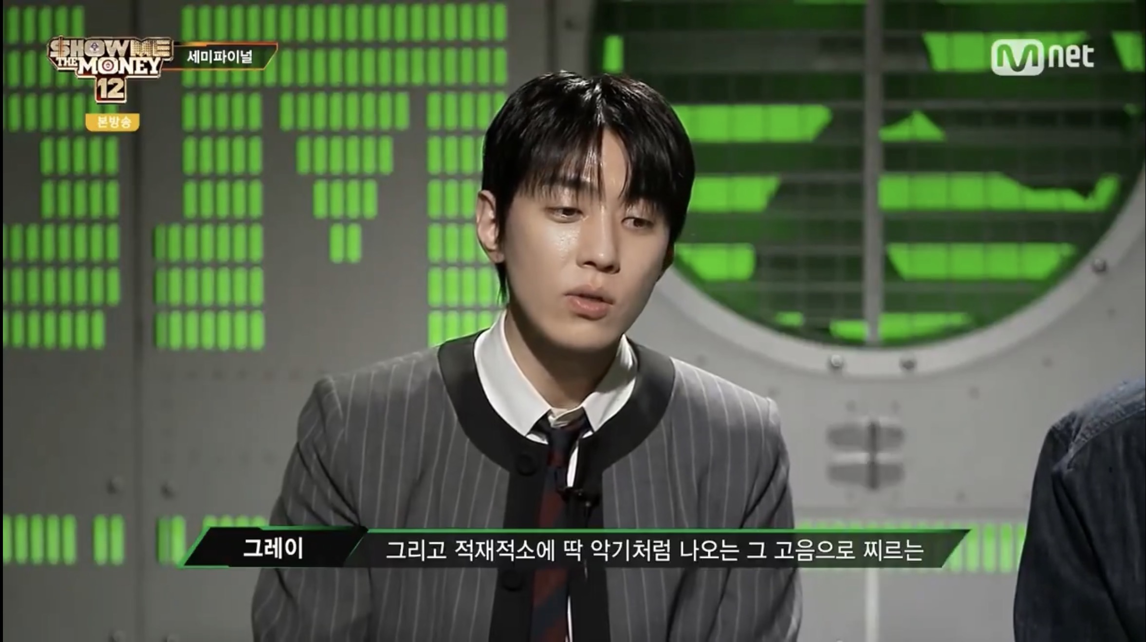 [잡담] 우즈 피처링 얼굴 공개되자 소녀가 된 나우아임영 | 인스티즈
