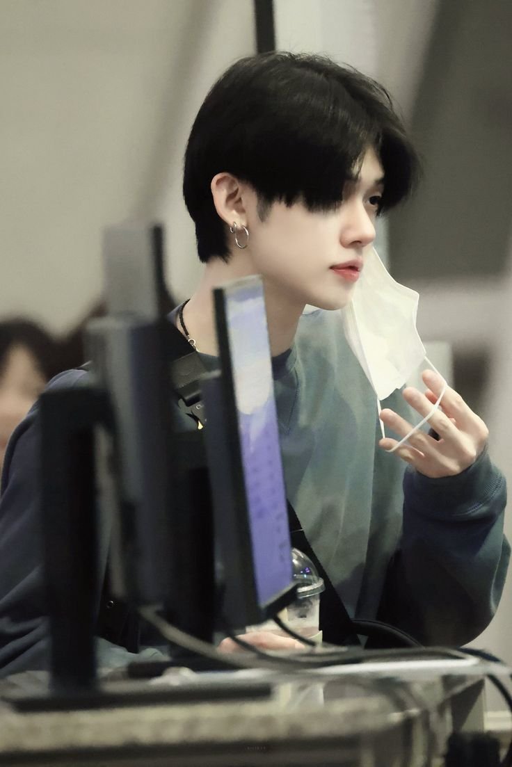 [잡담] 연준이한테 날티상인거 아냐니까 가끔 거울보면 | 인스티즈