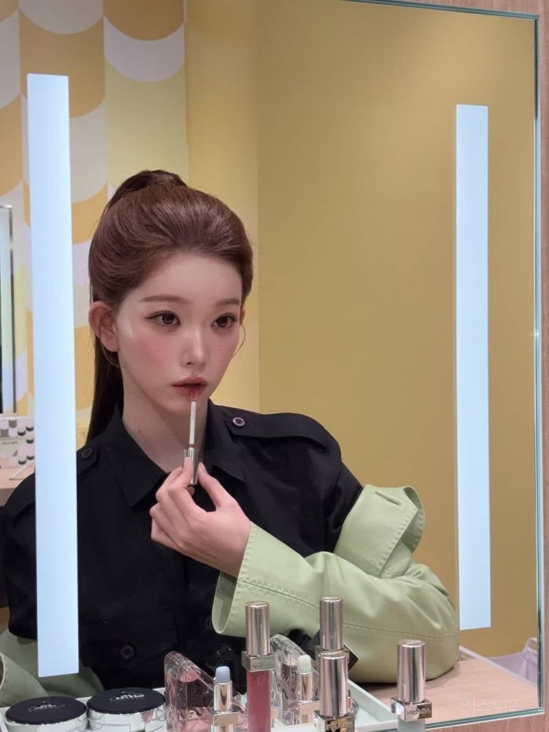 의외로 키 170cm라는 빌리 츠키 프라다 행사.jpg | 인스티즈