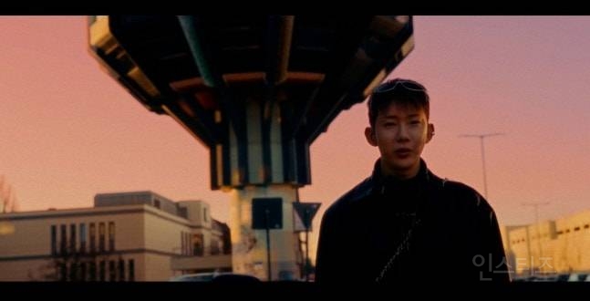 감성 장인 옵니다…조권, 8년 만에 솔로 컴백 | 인스티즈