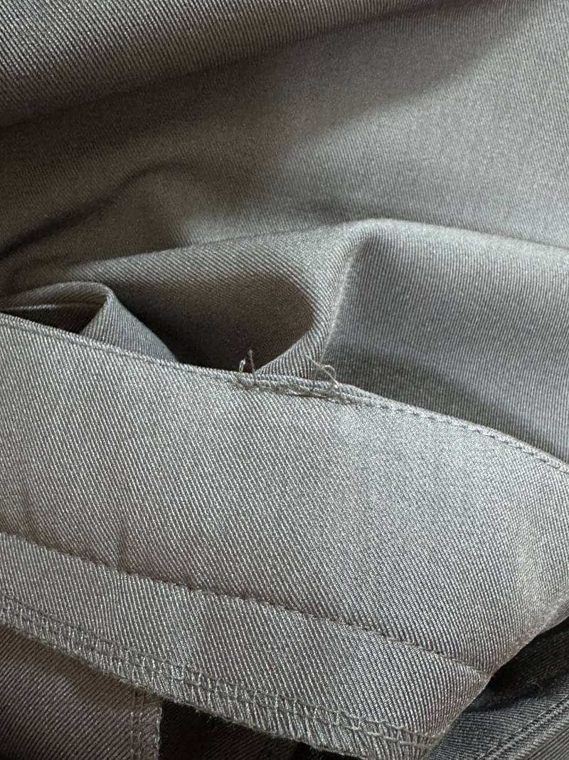 [잡담] 옷 배송왔는데 화나는 내가 이상한 거야? | 인스티즈