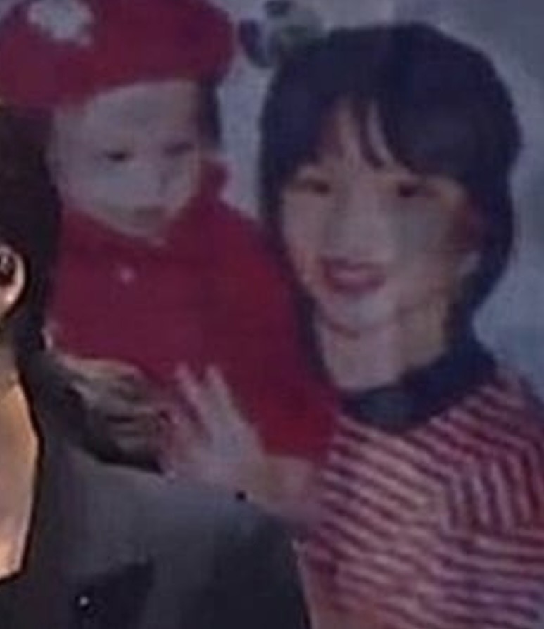 [잡담] 뜬금옶는데 나연 어머님 진짜 너무 나연이지않아? ㅋㅋㅋㅋㅋㅋㅋ 대박 신기해 | 인스티즈