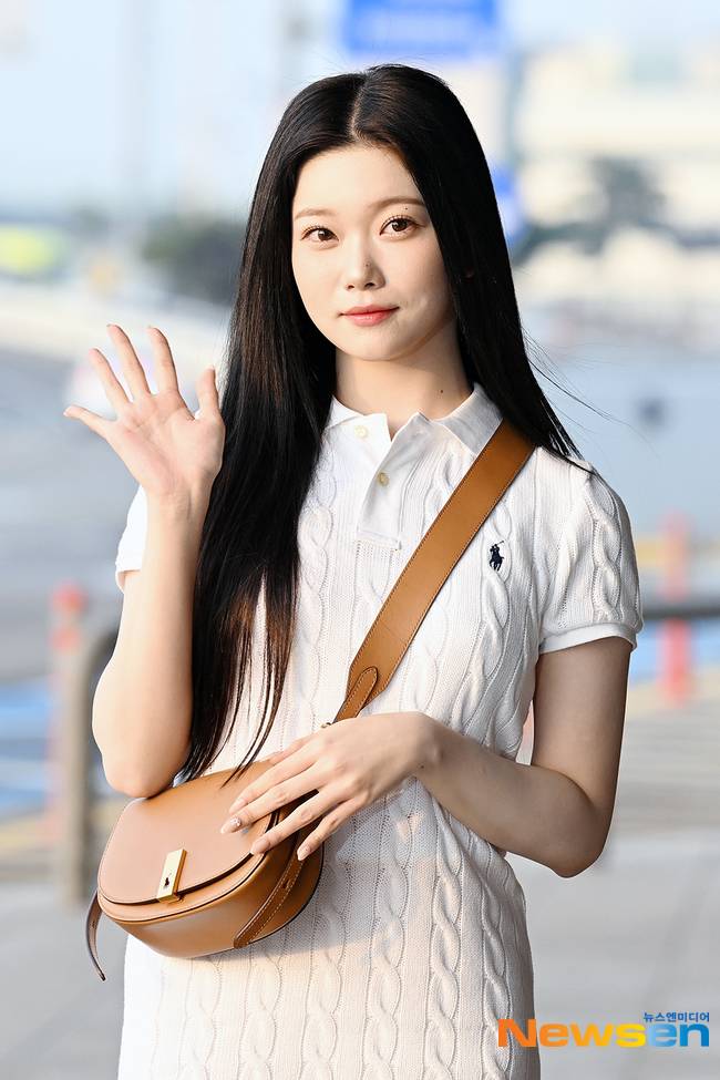 관념적 163cm 상이라는 츠키 실제 키..JPG | 인스티즈