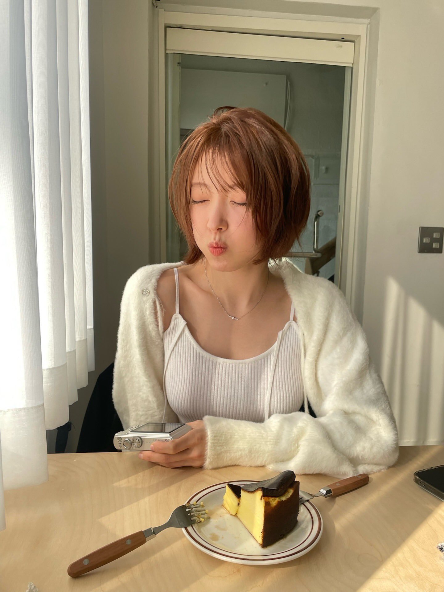 [잡담] 와 이세영 단발 했음 | 인스티즈