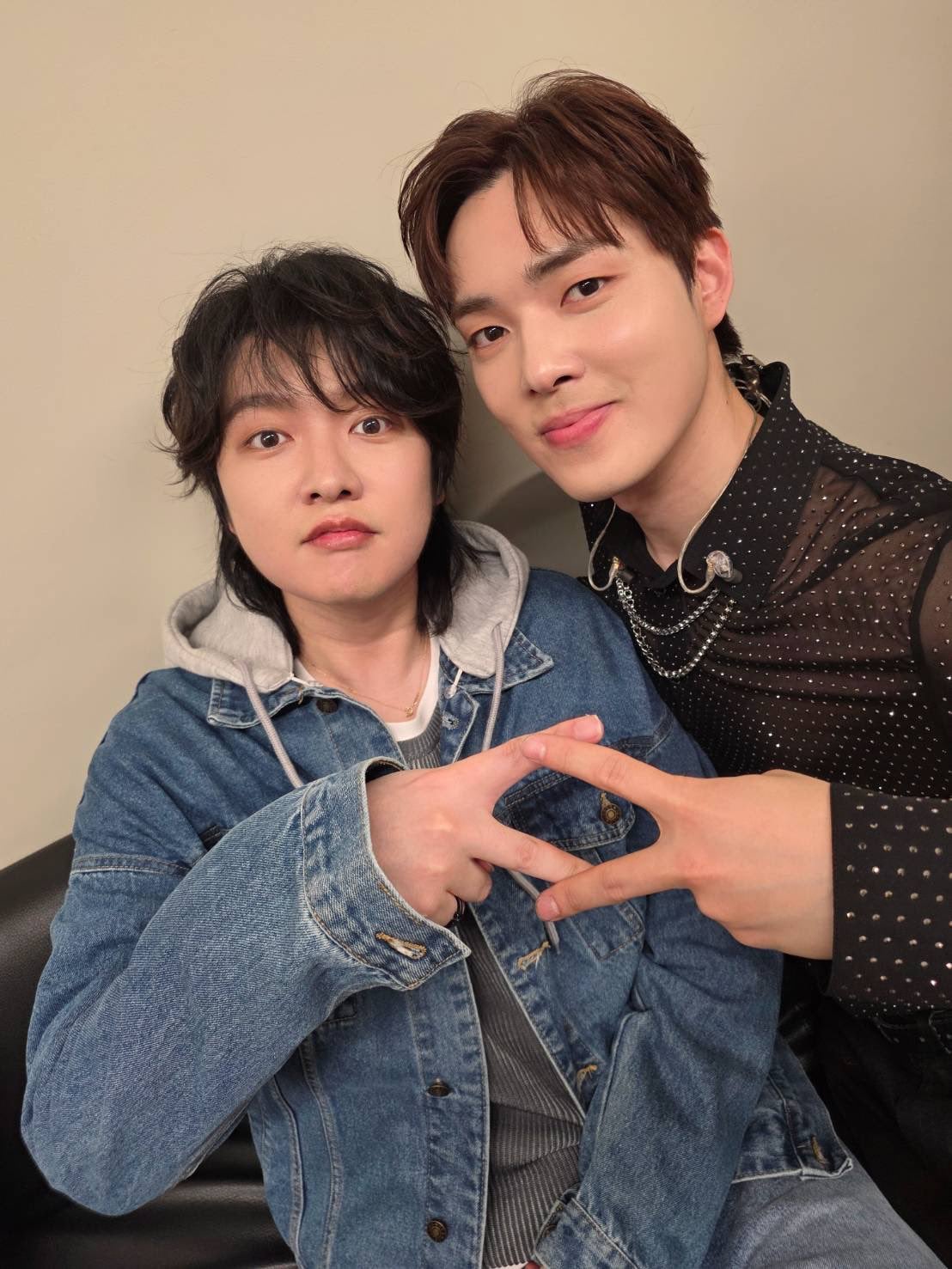 [잡담] 와 크로스진 재결합하고 무대도 같이했대 | 인스티즈