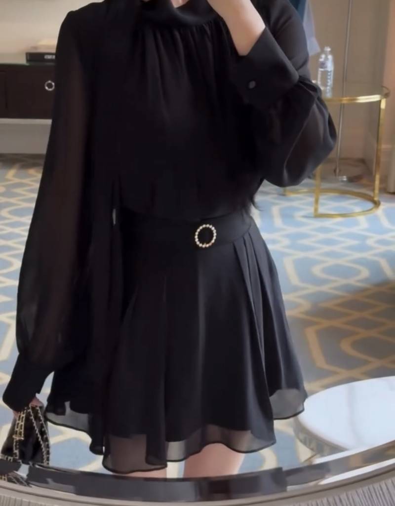 [잡담] 혹시 스트레이트 체형 잘 아는 익 있을까??🥹 | 인스티즈