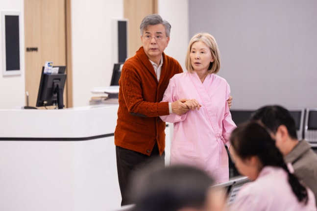 [정보/소식] 찬너계) '찬너계' 한지현, 이미숙 치매 의심 증상 알아챘다 '청천벽력' | 인스티즈