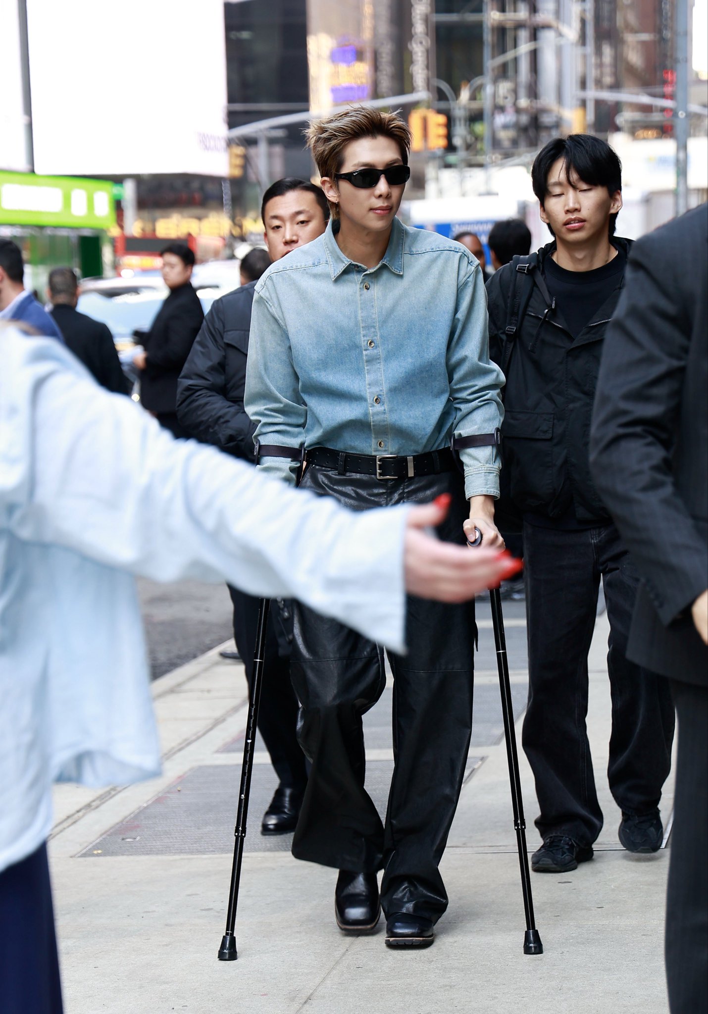 [잡담] 방탄 출근길 | 인스티즈