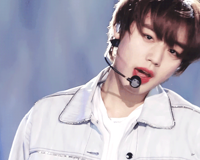 [잡담] 난 아무리봐도 박지훈 이 머리색이 젤 찰떡임 | 인스티즈