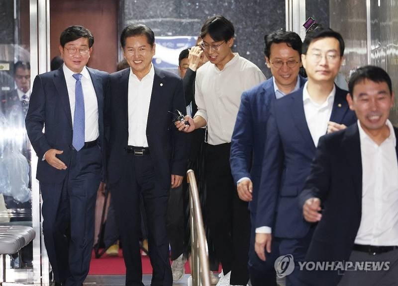 감히 전해철에 맞서? 제정신이야? | 인스티즈