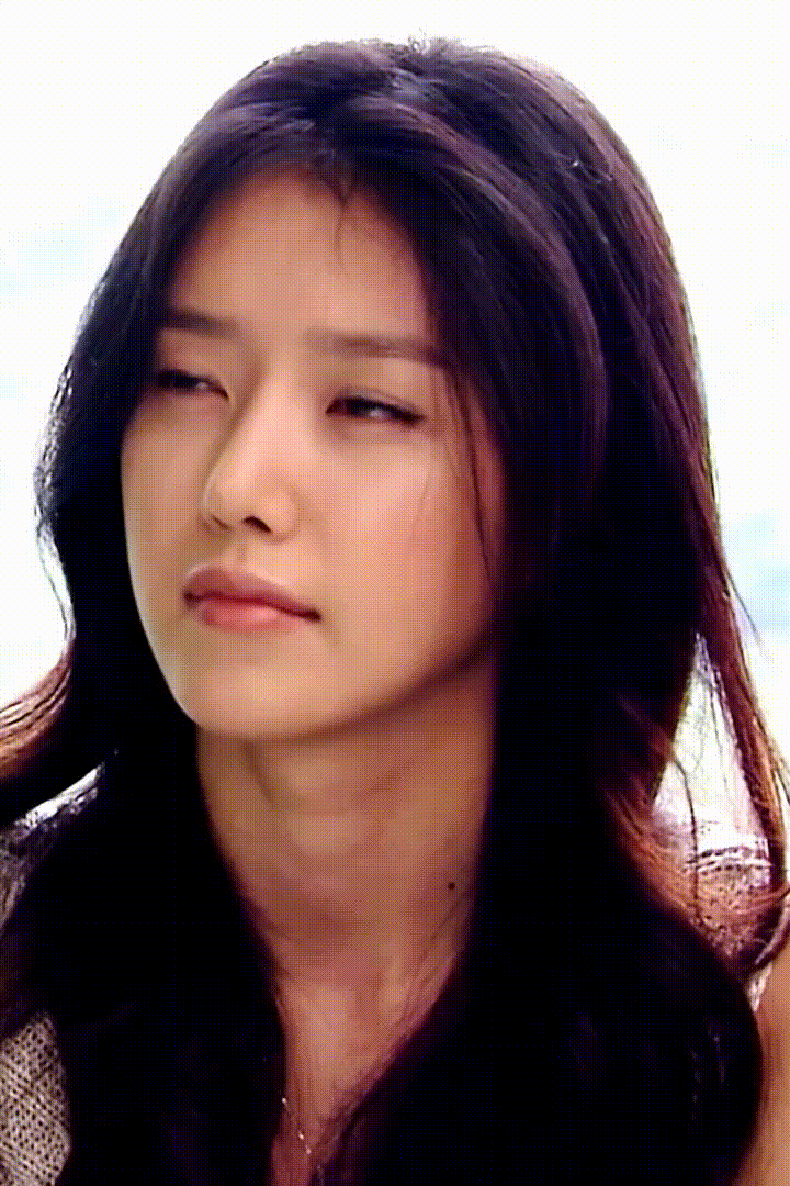 공유가 진짜 예뻤었다고 말했던 여배우.gif | 인스티즈