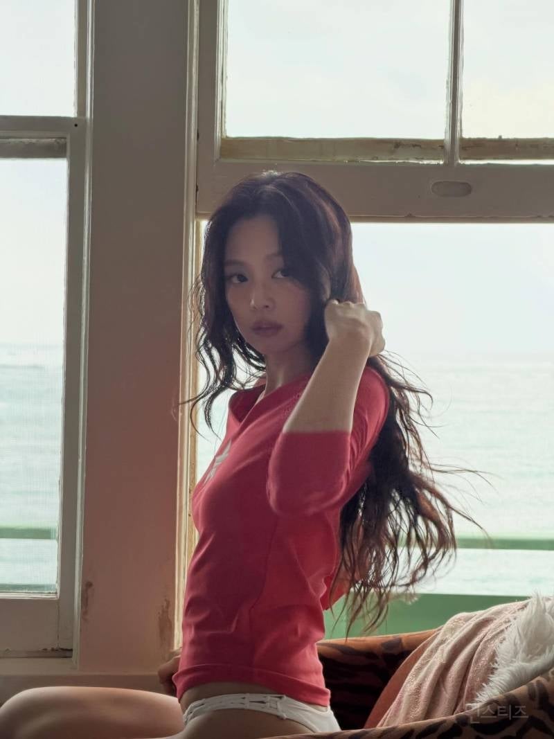 블랙핑크 제니 × 프랭키스 비키니 콜라보 화보 | 인스티즈