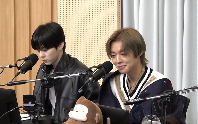 [잡담] 박지훈 옆에 분 누군지 아는 사람 | 인스티즈