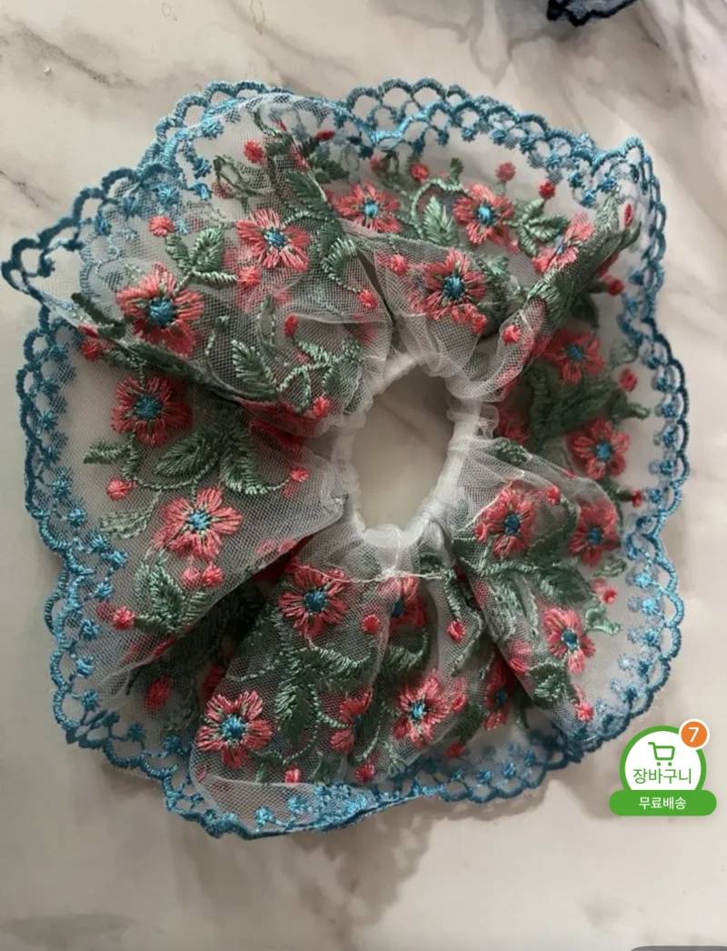 [잡담] 스크런치 뭐가 더 예뻐 | 인스티즈