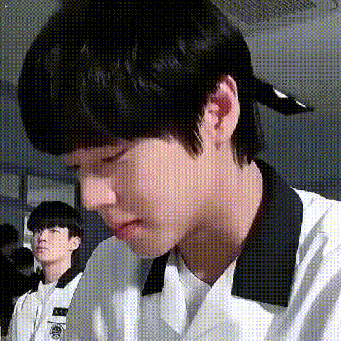 ㄱ [잡담] 박지훈 진짜.... 역대급 재능러같음 | 인스티즈