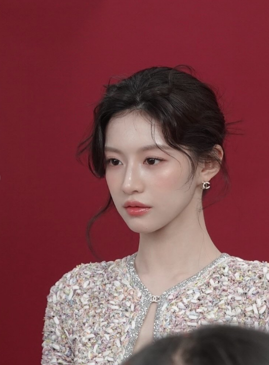 [잡담] 김지원/고윤정 재벌 자매로 만나줘 제발요ㅠㅠ 둘다 감다살...... | 인스티즈