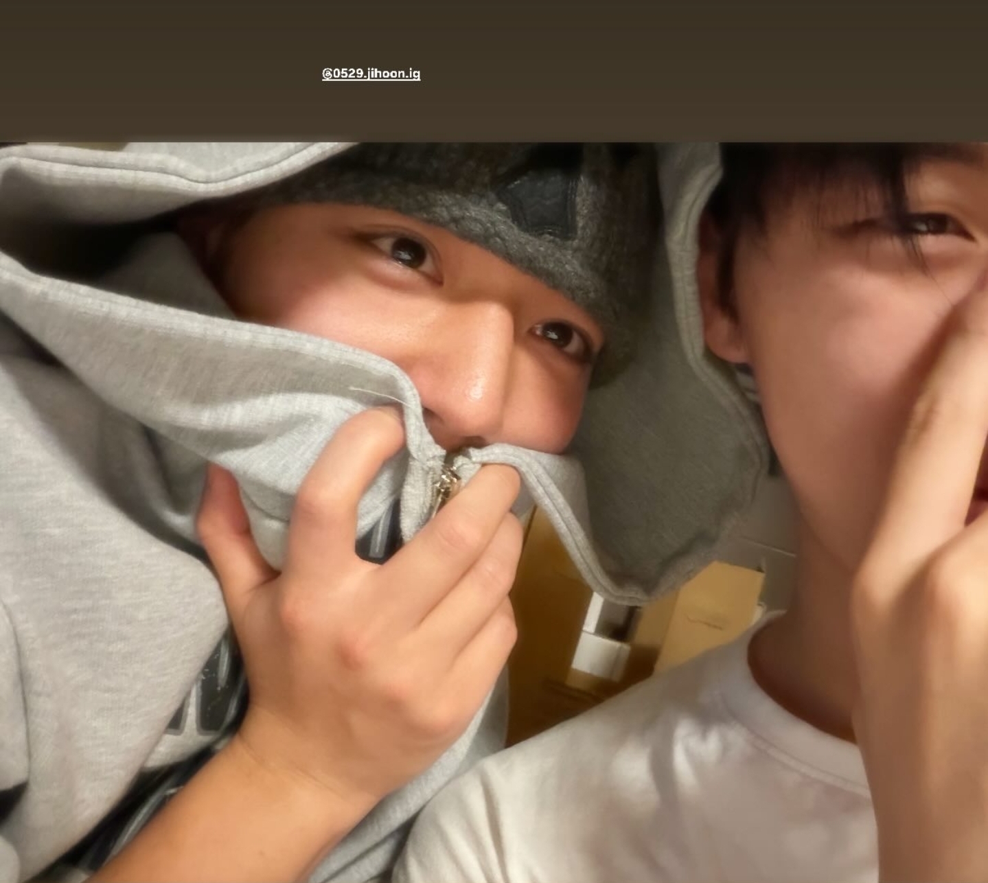 [잡담] 왜 박지훈 최현욱 셀카 뜬 거 동네방네 안 떠들었음????? | 인스티즈
