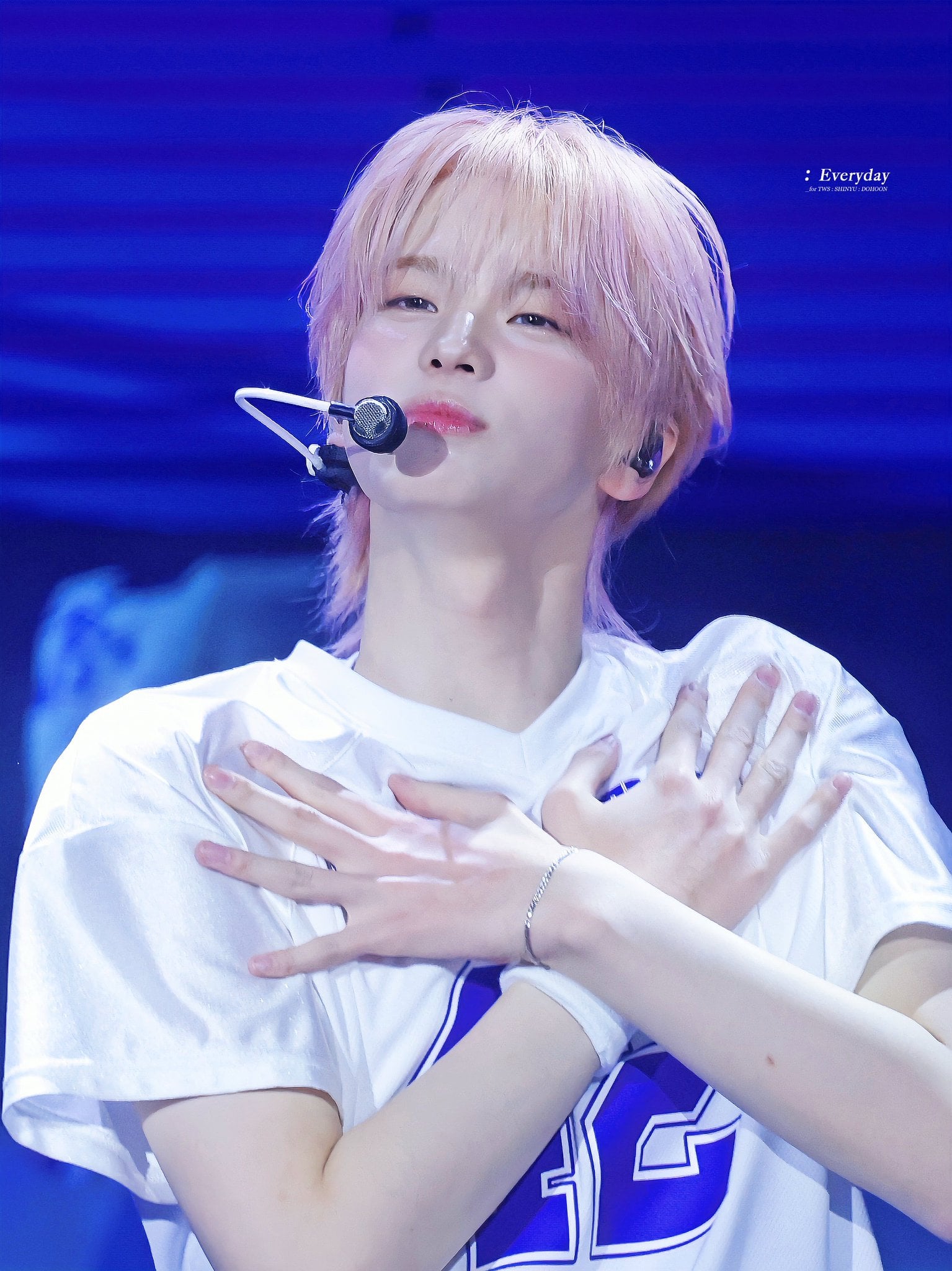 [잡담] 아 신유 진짜 미친얼굴 | 인스티즈