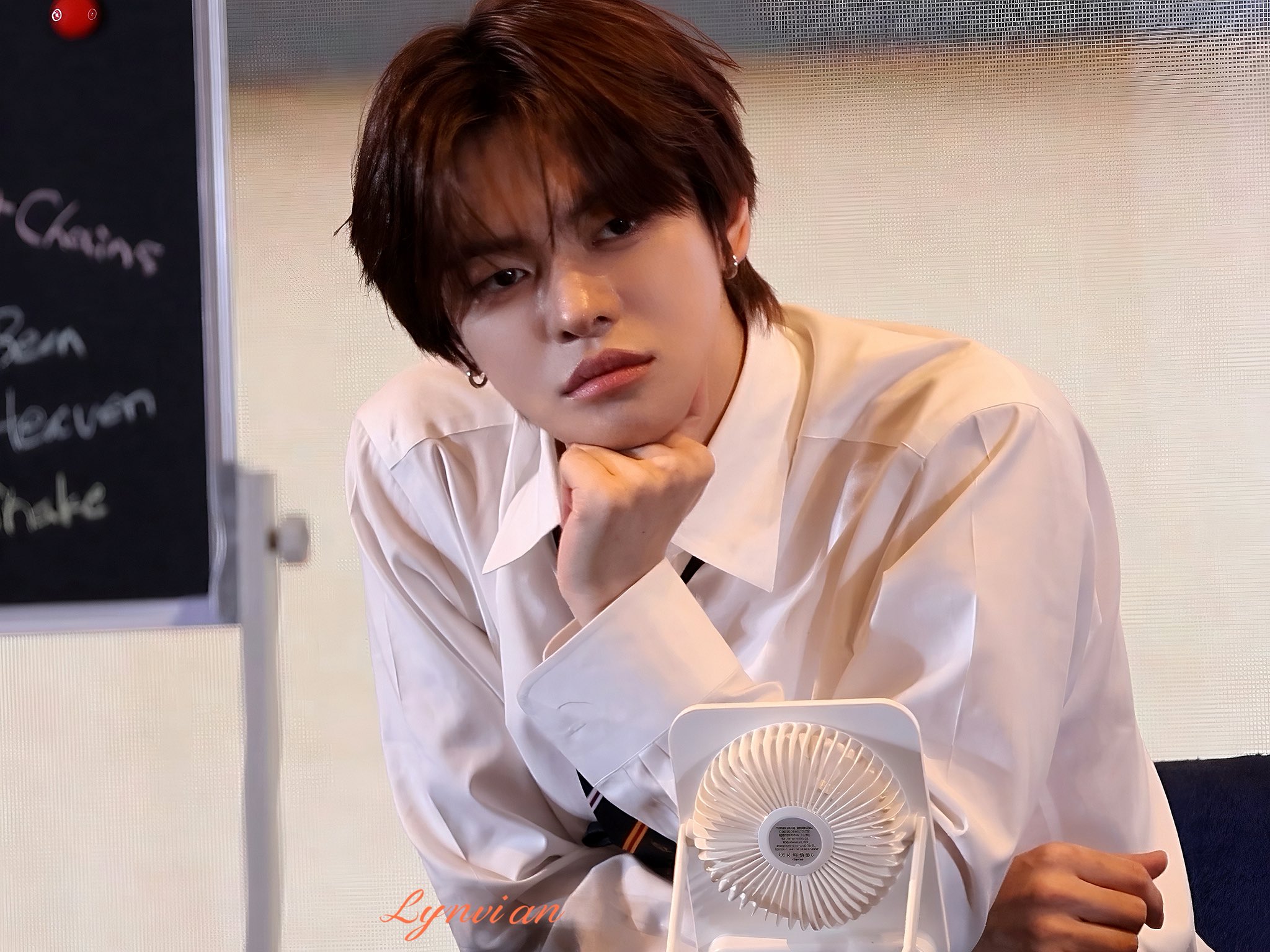 [잡담] 이리오 교복 너무 좋다 | 인스티즈