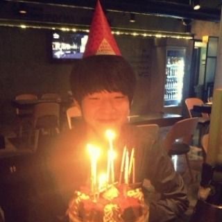 [잡담] 데식 도운 대학 다니다 데뷔해서 훈대딩 선배 과사 남아있는 거 아는 사람… | 인스티즈