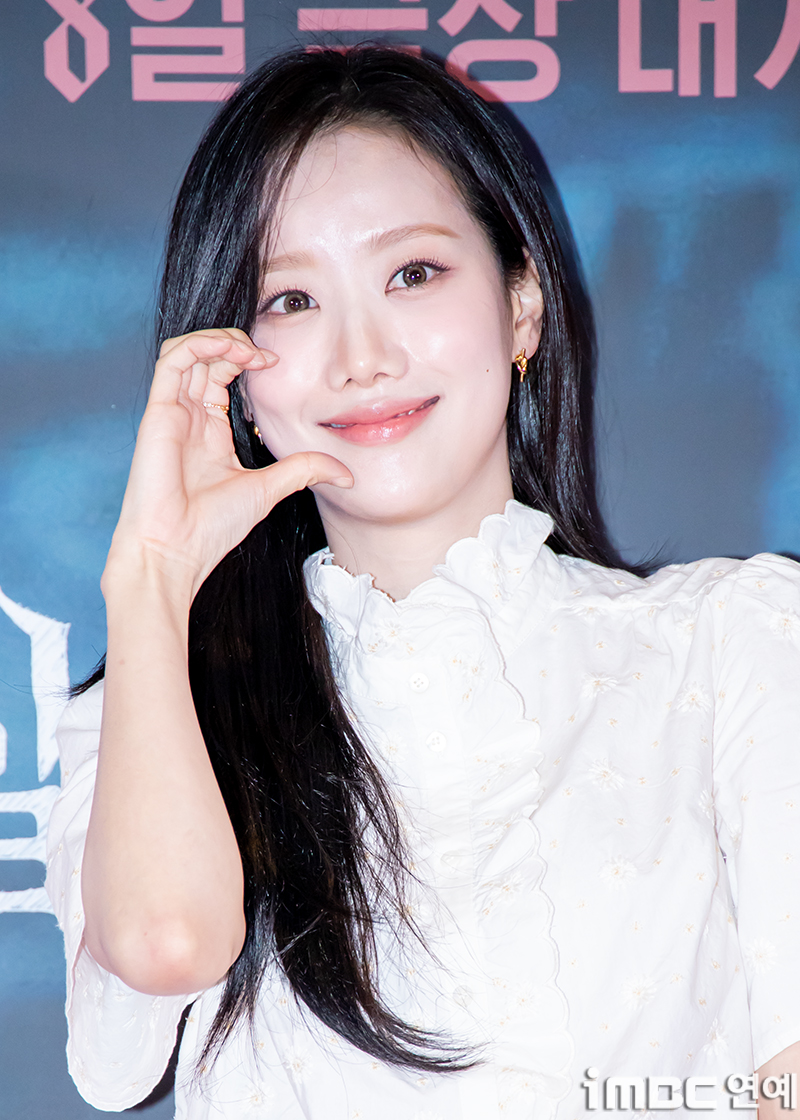 [잡담] 아니 요즘 눈썹 이거 유행임...? | 인스티즈