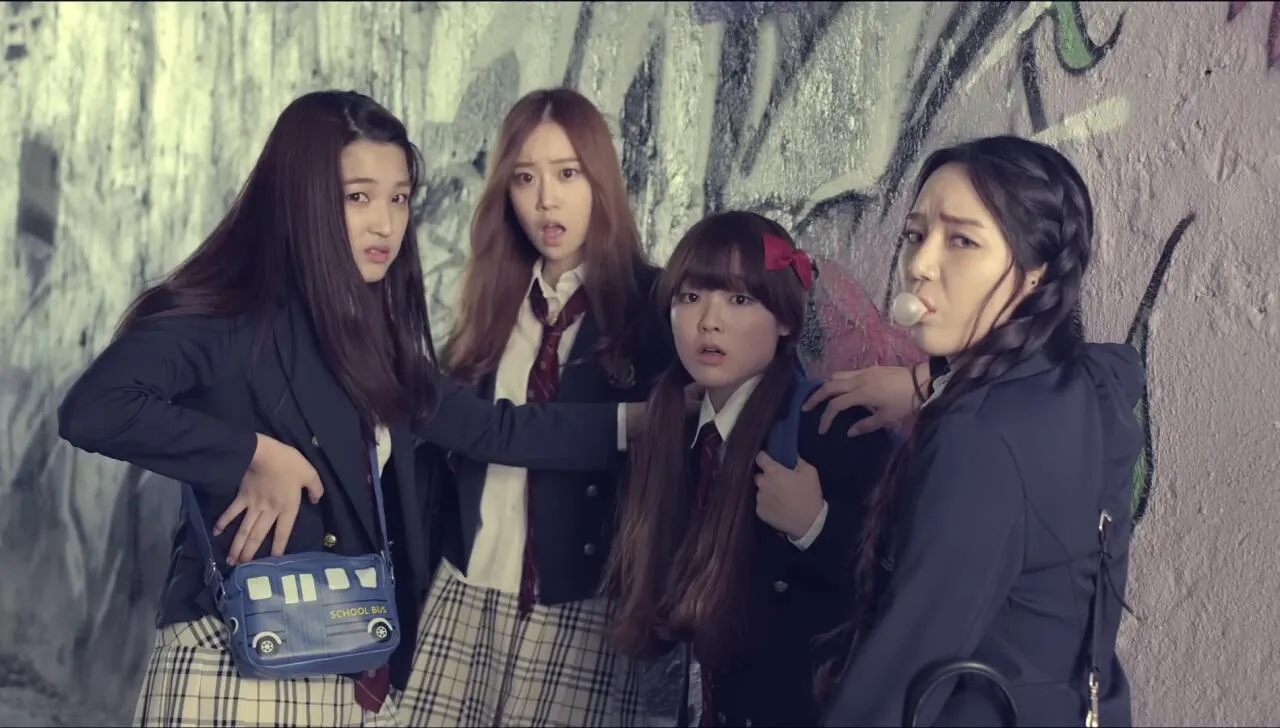 [잡담] 13년전 치열한 경쟁을 뚫고 데뷔에 성공해 걸그룹으로 데뷔한 당시 뮤비 출연 연습생 4인 | 인스티즈