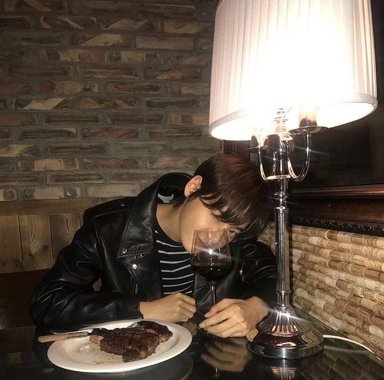 ⚠️현재 국내외 모두 행방 찾고있는 연예인..JPG⚠️ | 인스티즈