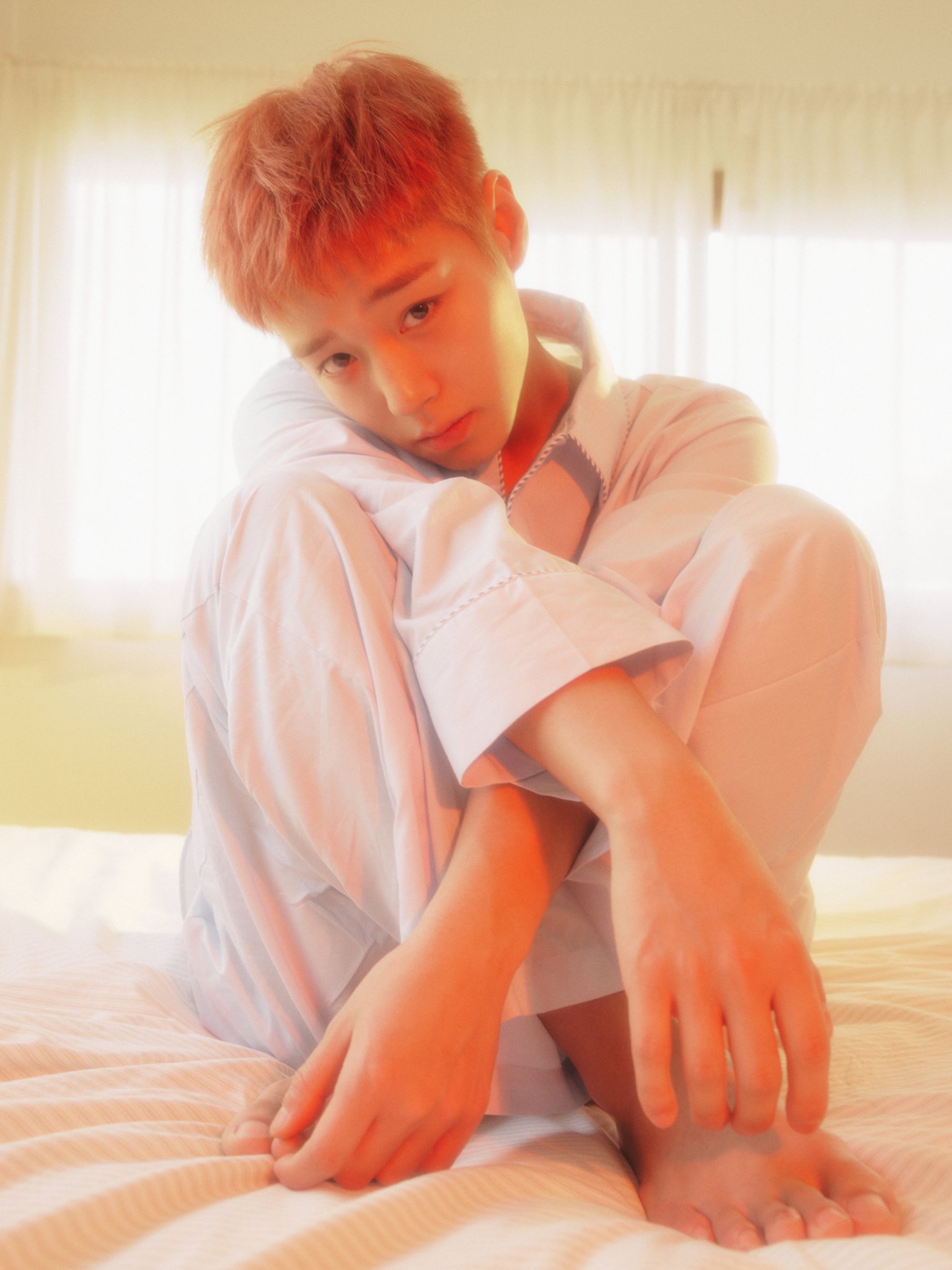 [잡담] 박지훈 앨범 사진 이제봤는데 | 인스티즈