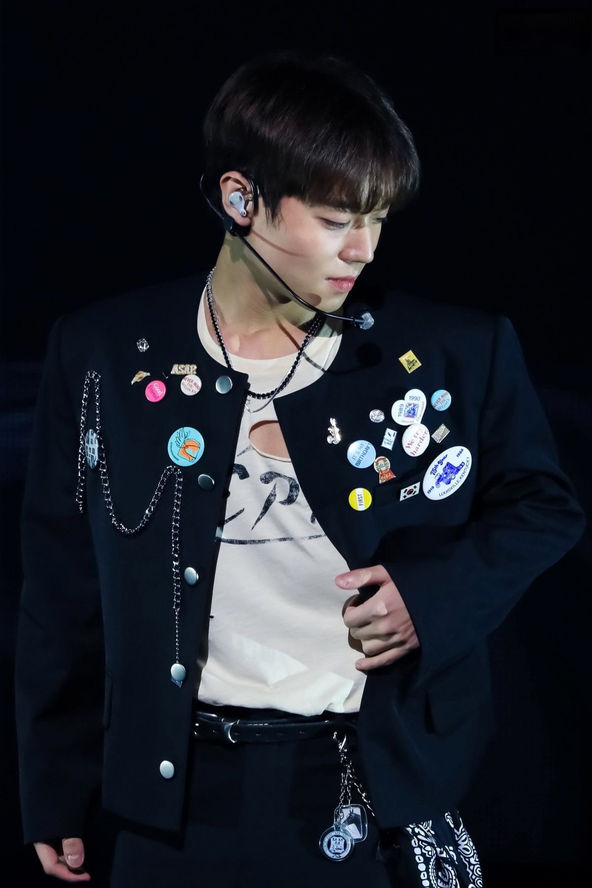 [잡담] 박지훈 사진 올리고 감 | 인스티즈