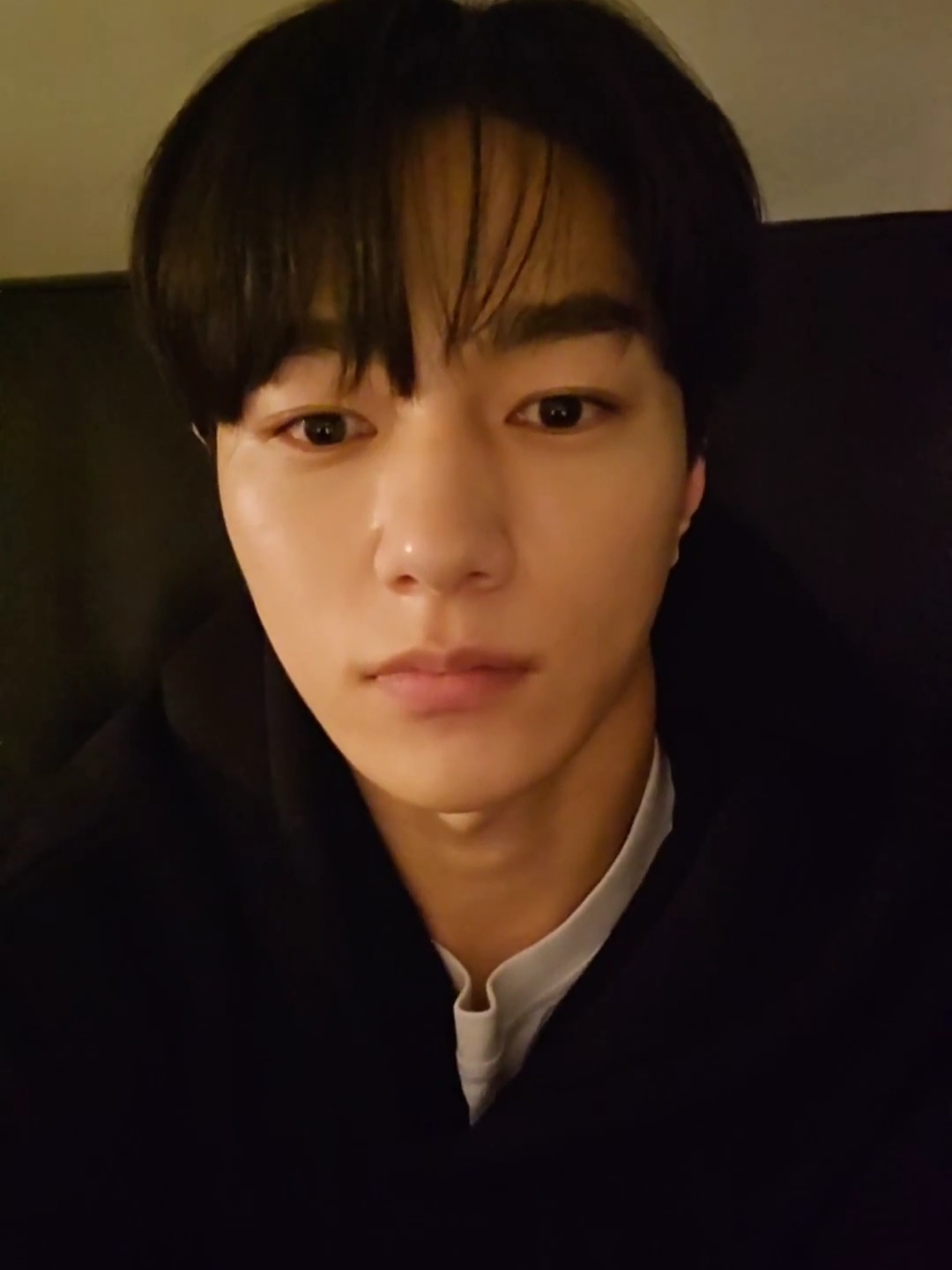 [잡담] 현재 실시간 라방중인 인피니트 엘 얼굴 | 인스티즈