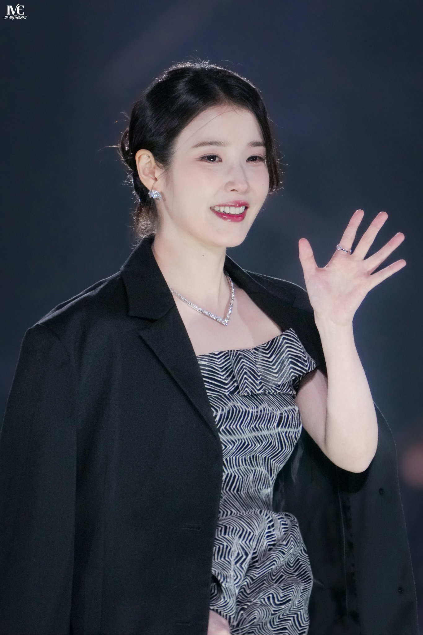[잡담] 아이유) 만우절 기념으로 타팬분들이 올려주신 아이유 사진들 | 인스티즈