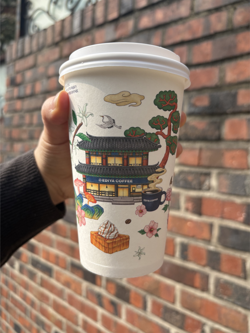 [잡담] 이디야 컵홀더 예쁘다ㅠㅠ(25주년 한정) | 인스티즈