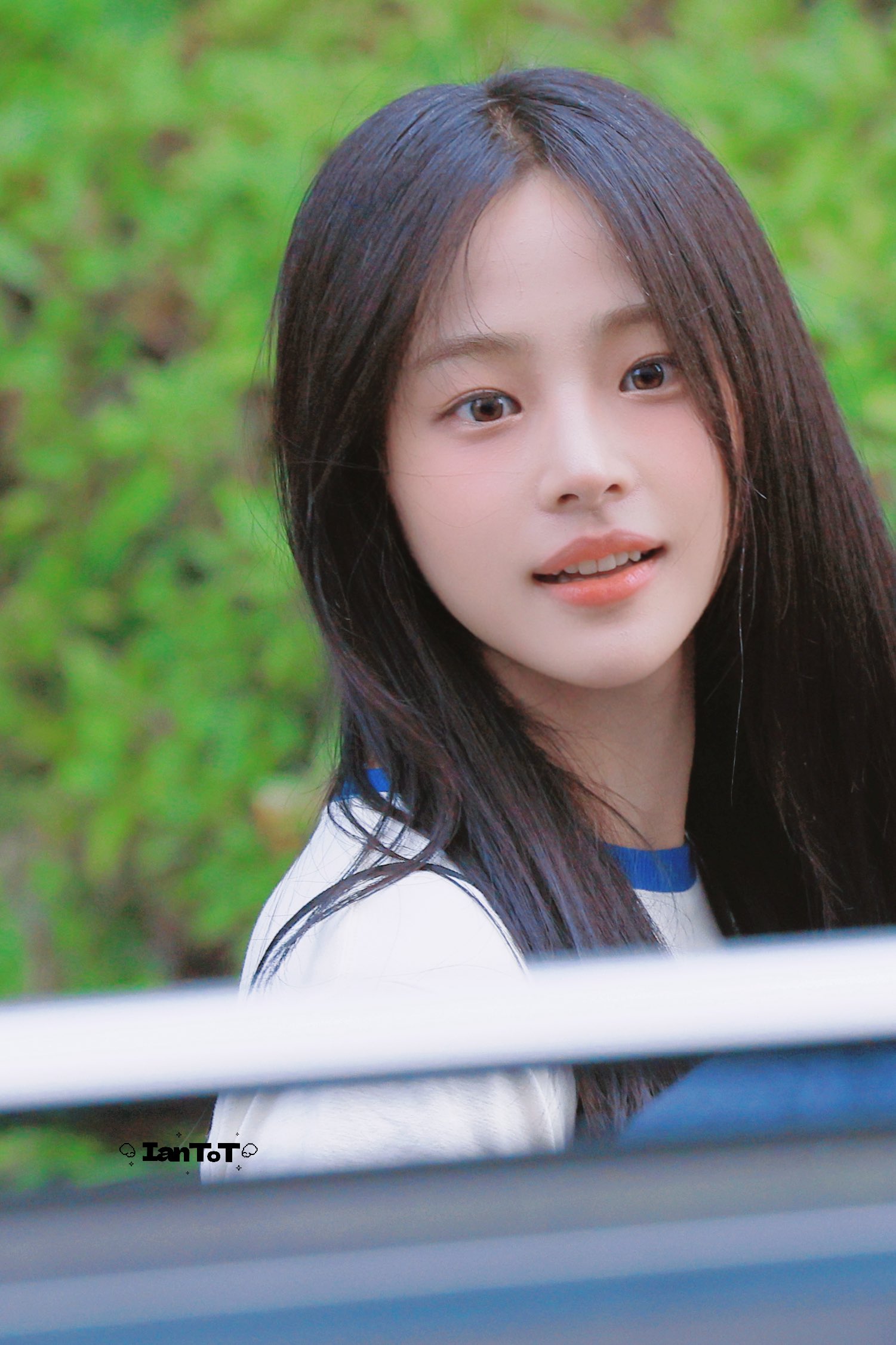 [잡담] 이안 홈마가 찍어준 민지 진짜 개예쁘다 | 인스티즈