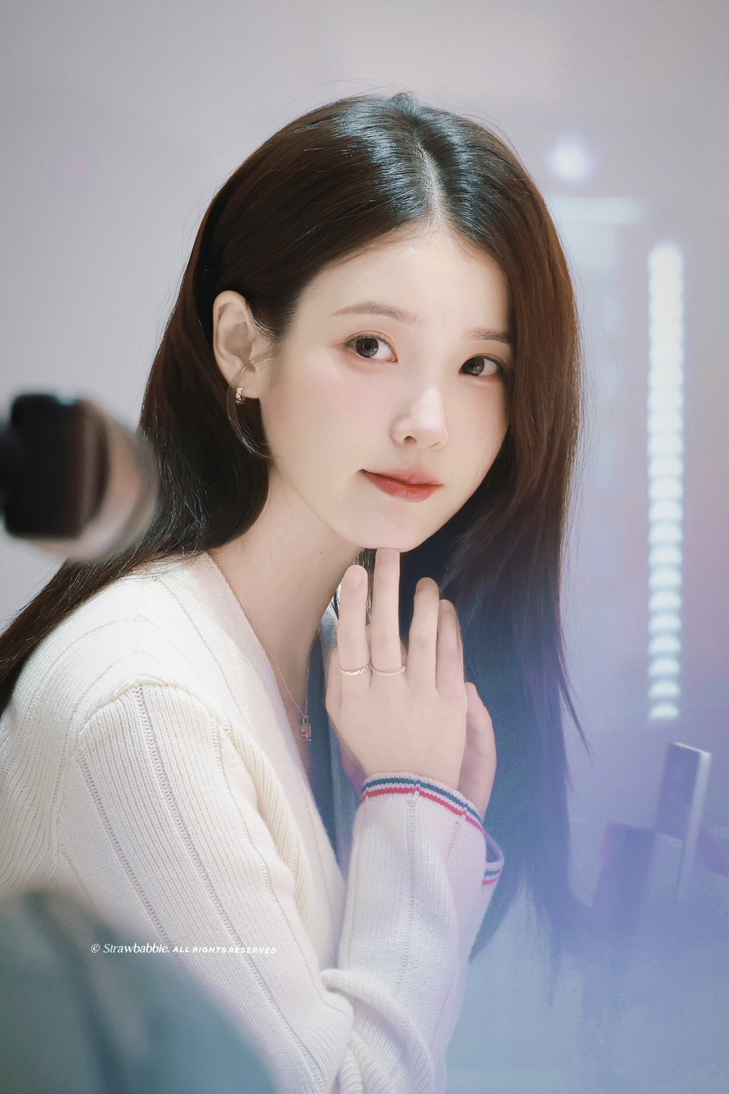 [잡담] 이거 장원영 홈마가 찍은 아이유라는데 | 인스티즈