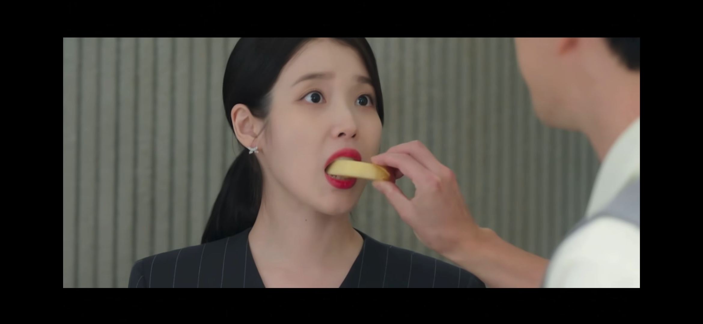 [잡담] 희주 과일? 먹여주는 사람 | 인스티즈