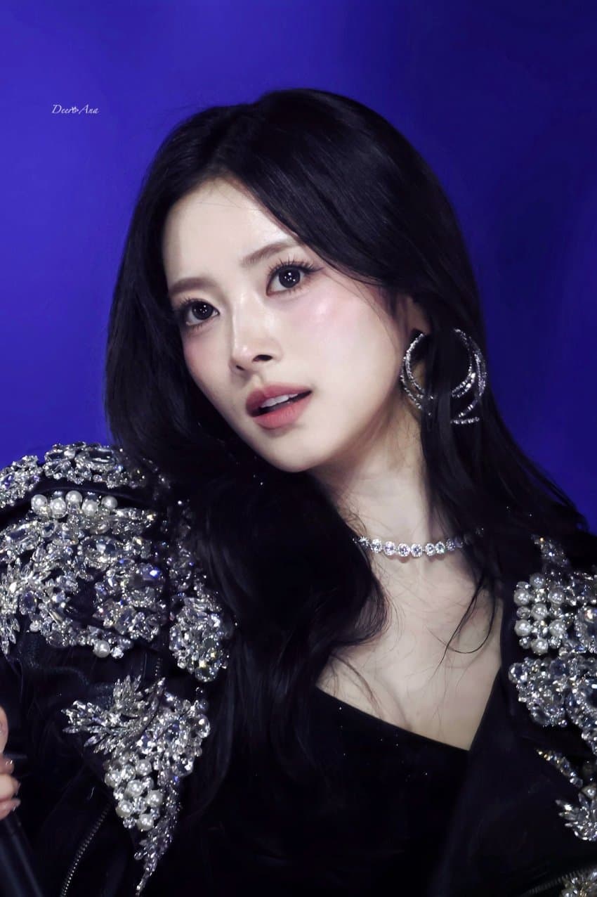 [잡담] 만우절 홈마짤 보는데 현실로 와 소리 나옴 | 인스티즈