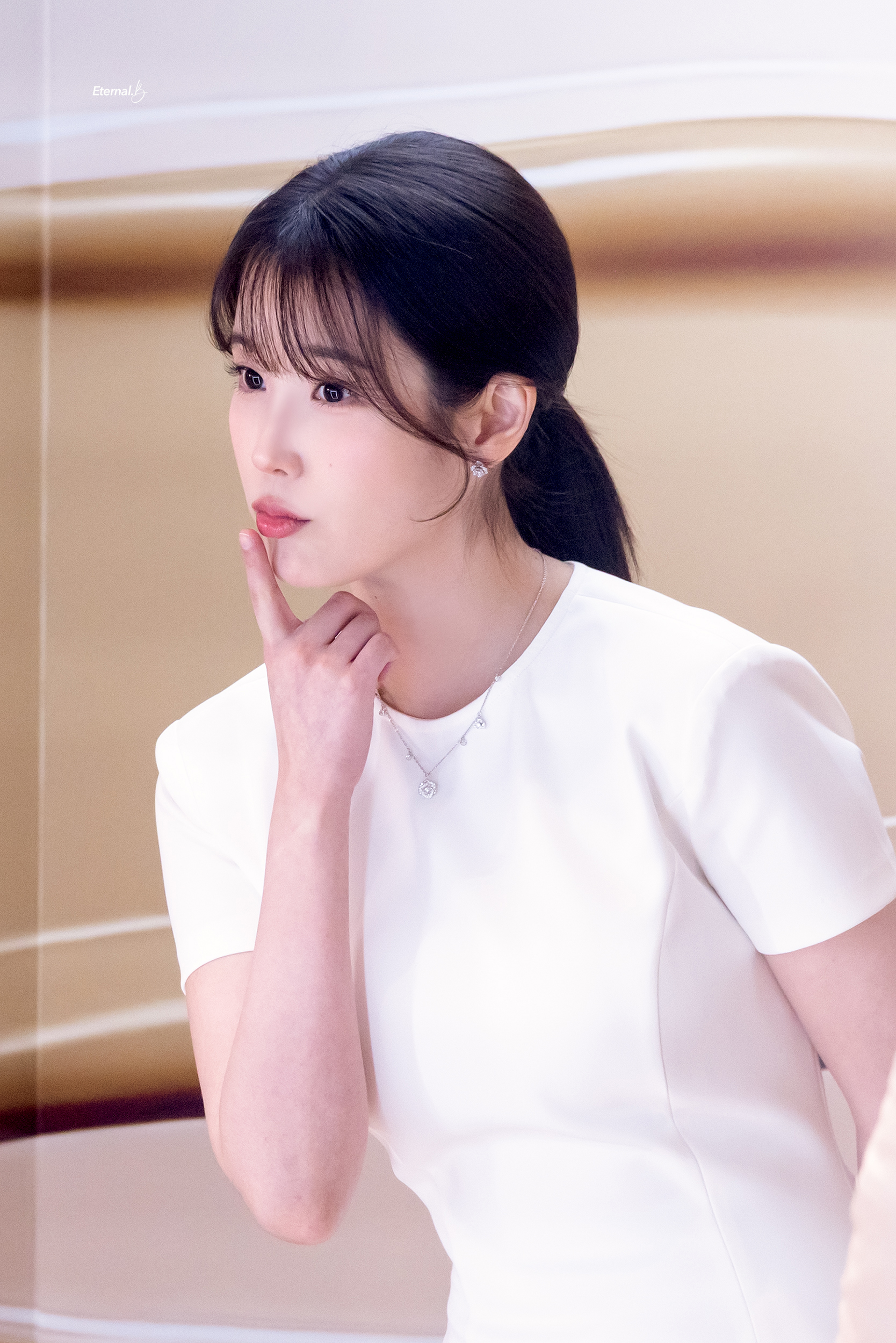 [잡담] 아이유팬이라 오늘 다른 홈마들이 올려준 사진 줍는 중인데 | 인스티즈